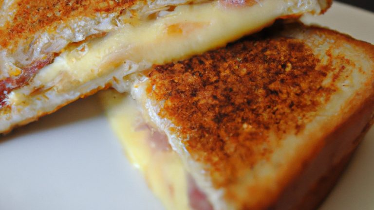 Croque monsieur francês