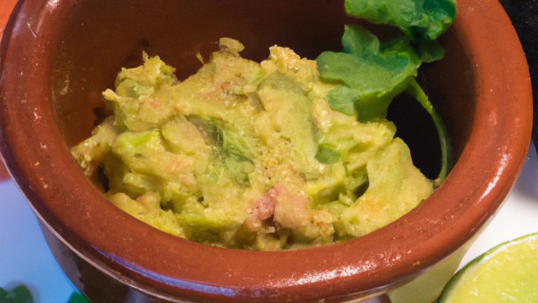 Guacamole mexicano picante