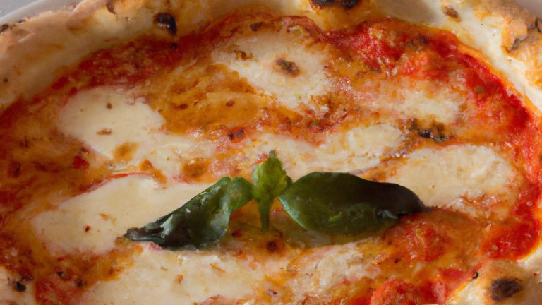 Pizza margherita italiana