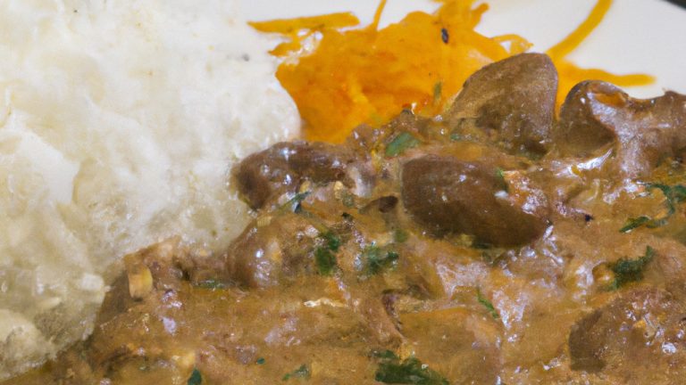 Strogonoff de carne russo