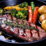 Bife ancho grelhado com legumes