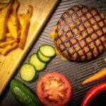 Bife de carne moída para hambúrguer