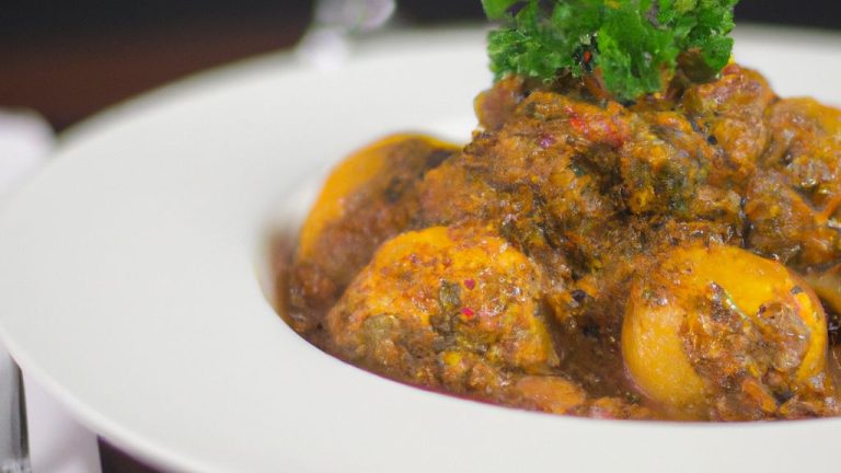 Almôndegas de carne moída ao molho