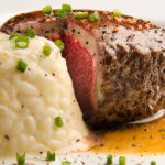 Bife à rolê ao molho