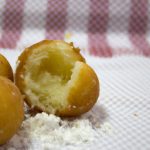 Bolinho de chuva fit com açúcar de coco