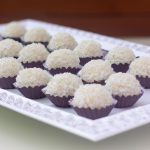 Brigadeiro com coco cremoso