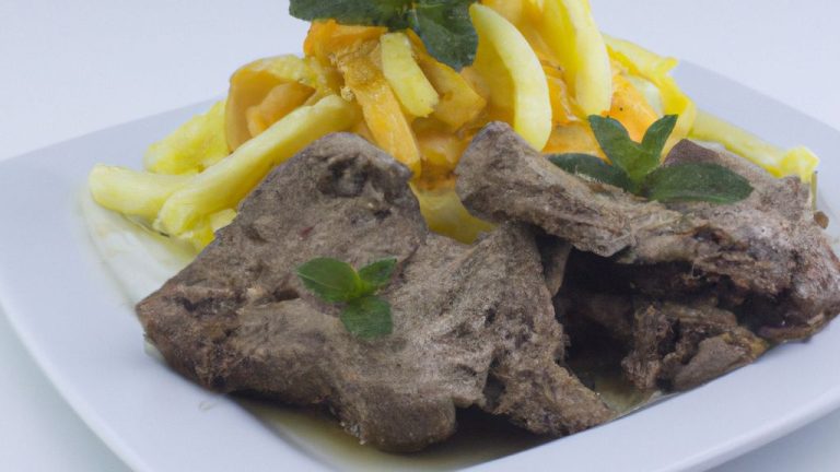 Carne moída com batata