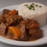 Carne Moída com Legumes