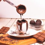 Chantininho de chocolate em pó