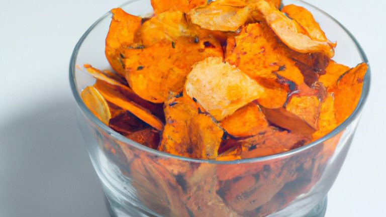 Chips de mandioca assada com páprica