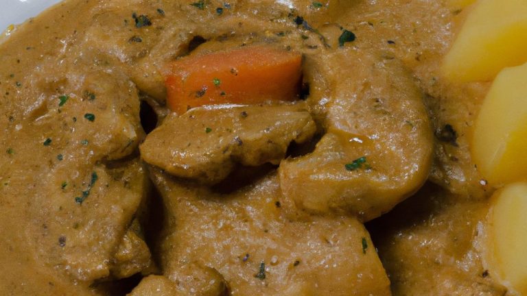 Estrogonofe de frango fácil