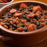 Feijão guisado com chouriço