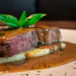 Filé mignon ao molho de gengibre