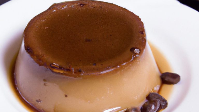 Flan de cappuccino com calda de chocolate