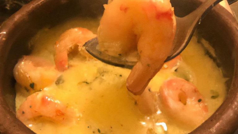 Fondue de camarão delicioso