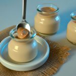 Iogurte caseiro de doce de leite