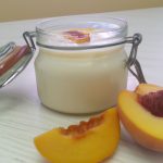 Iogurte de pêssego caseiro
