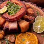 Joelho de Porco em Salmoura Assado