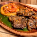 Lombo ao molho de tamarindo