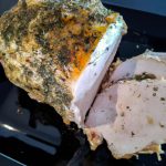 Lombo de porco com creme e orégano