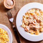 Massa com Frango e Coentro