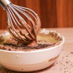 Mousse de chocolate para ovo de colher