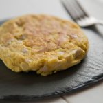 Omelete assada de arroz