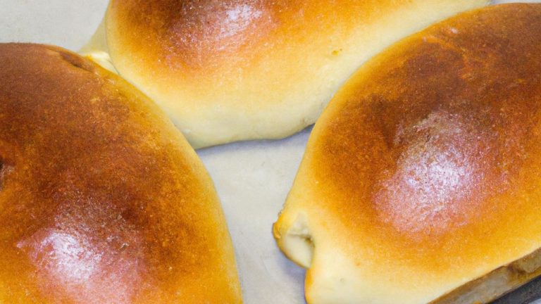 Pão de frigideira recheado