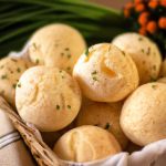 Pão de Queijo Light com Ervas