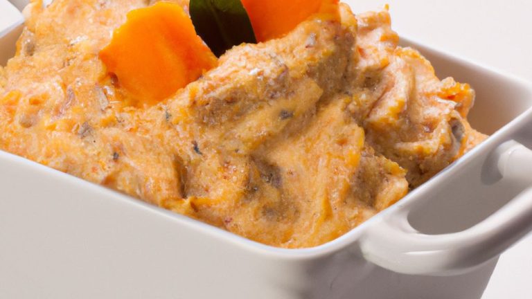 Patê de frango com creme de leite e cenoura
