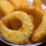 Abacaxi Frito com Queijo Cottage