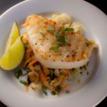 Bacalhau Assado na Grelha com Salada de Feijão Frade