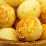 Bolinhas de Queijo