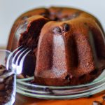 Bolo de Café e Castanha do Pará