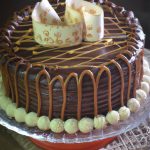 Bolo de chocolate com recheio de leite Ninho