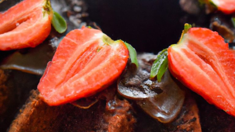 Receita de Bolo de chocolate com recheio de morango