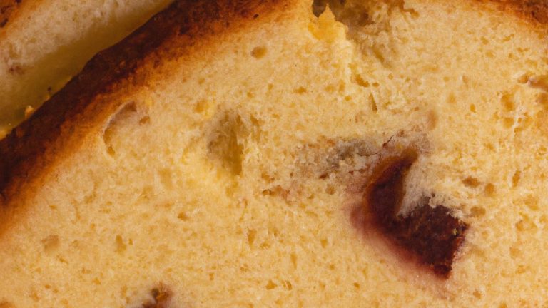 Receita de Bolo de Fubá com Goiabada