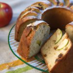 Bolo de Maçãs e Passas