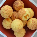 Bombinhas de queijo