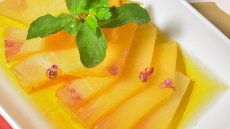 Receita de Carpaccio de abacaxi com coentro cristalizado