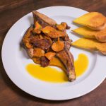 Costelinha de porco com geléia apimentada