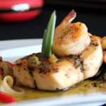 Filé de Pescada com Molho de Camarão