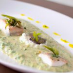 Filé de Pescadinhas com Purê de Ervilhas