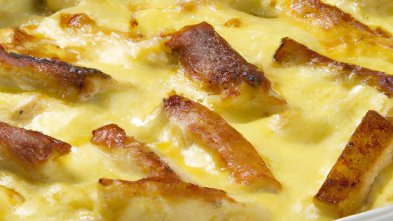 Receita de Frango ao Molho Branco e Queijo