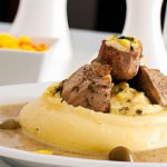 Frango com Bola de Purê