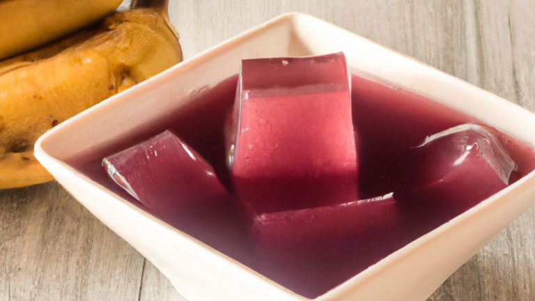 Receita de Gelatina de Uva com Bananas