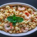 Macarrão com Camarão e Alcaparras