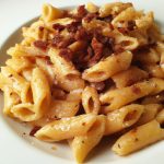 Macarrão com Lombo e Amendoim