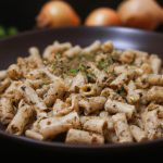 Macarrão integral com funghi Secchi vegano