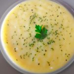 Ovos Pochê com Manjericão